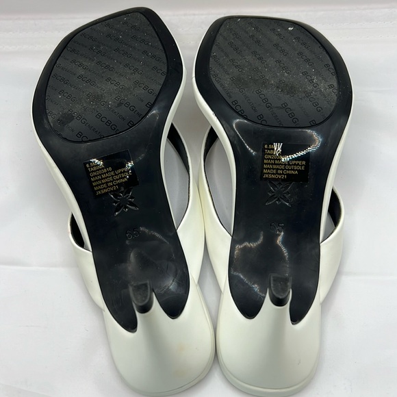 BCBGeneration Sandals size 6.5 in EUC - Picture 4 of 7